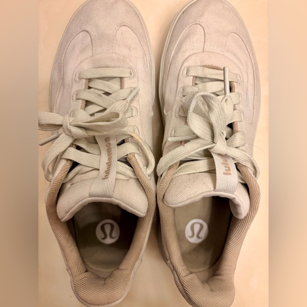 Lululemon Cityverse Canvas Women White/Cream Sneakers